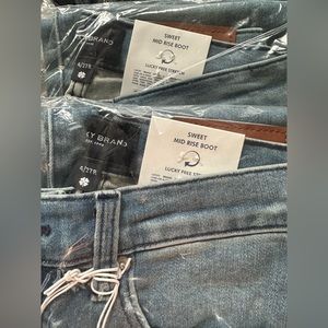 Lucky Brand Jeans Sweet Mid-Rise Boot size 4/27R